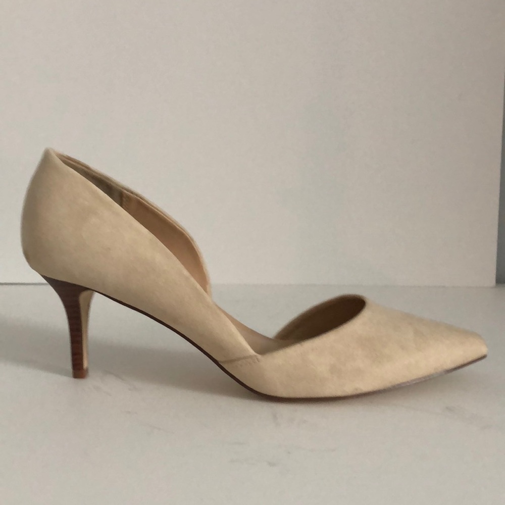 Nude Kitten Heel